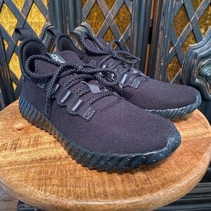 Women’s Adidas Kaptir Flow Running Shoe